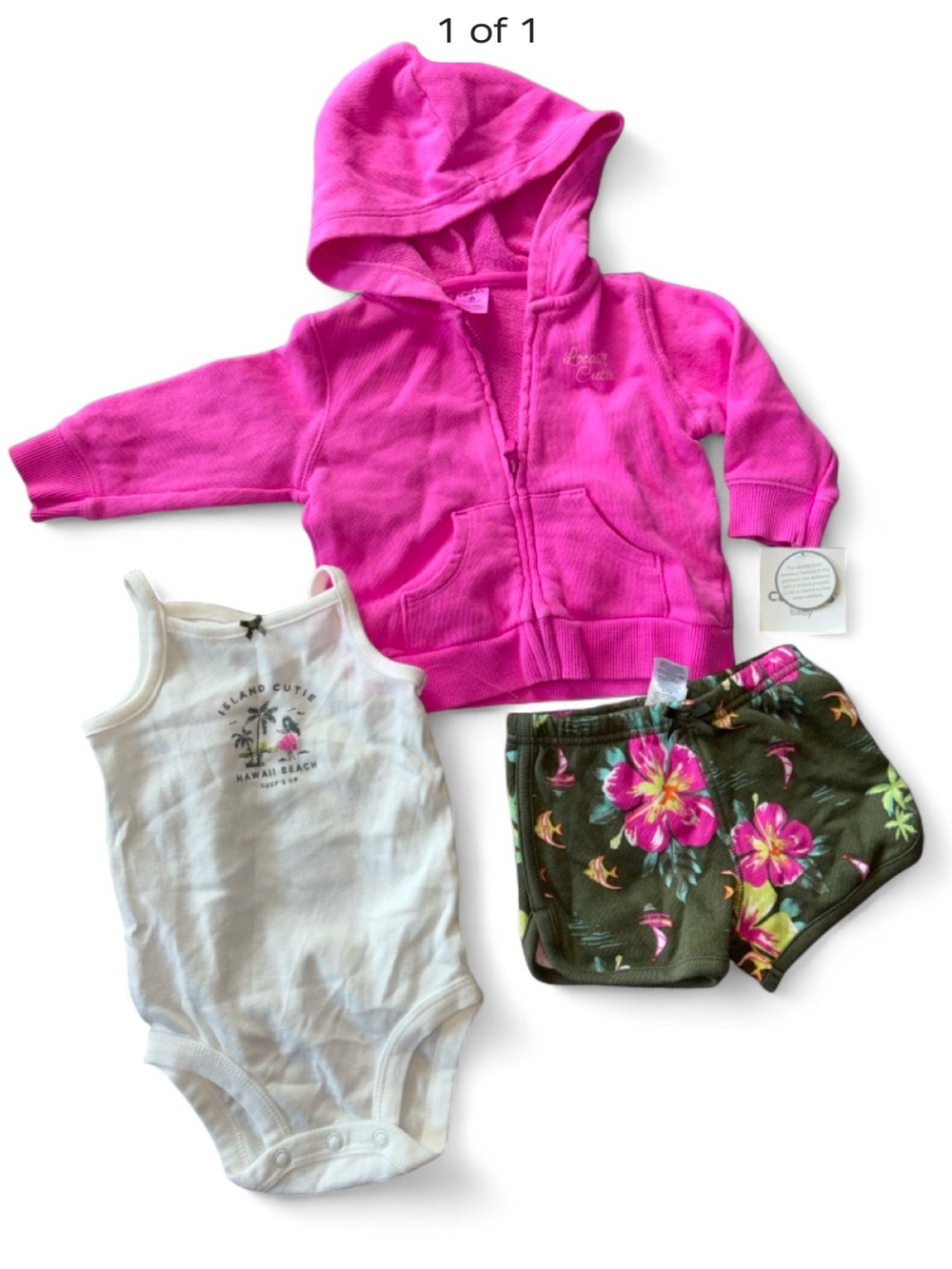 NWT Carter’s three-piece set 0-3 m
